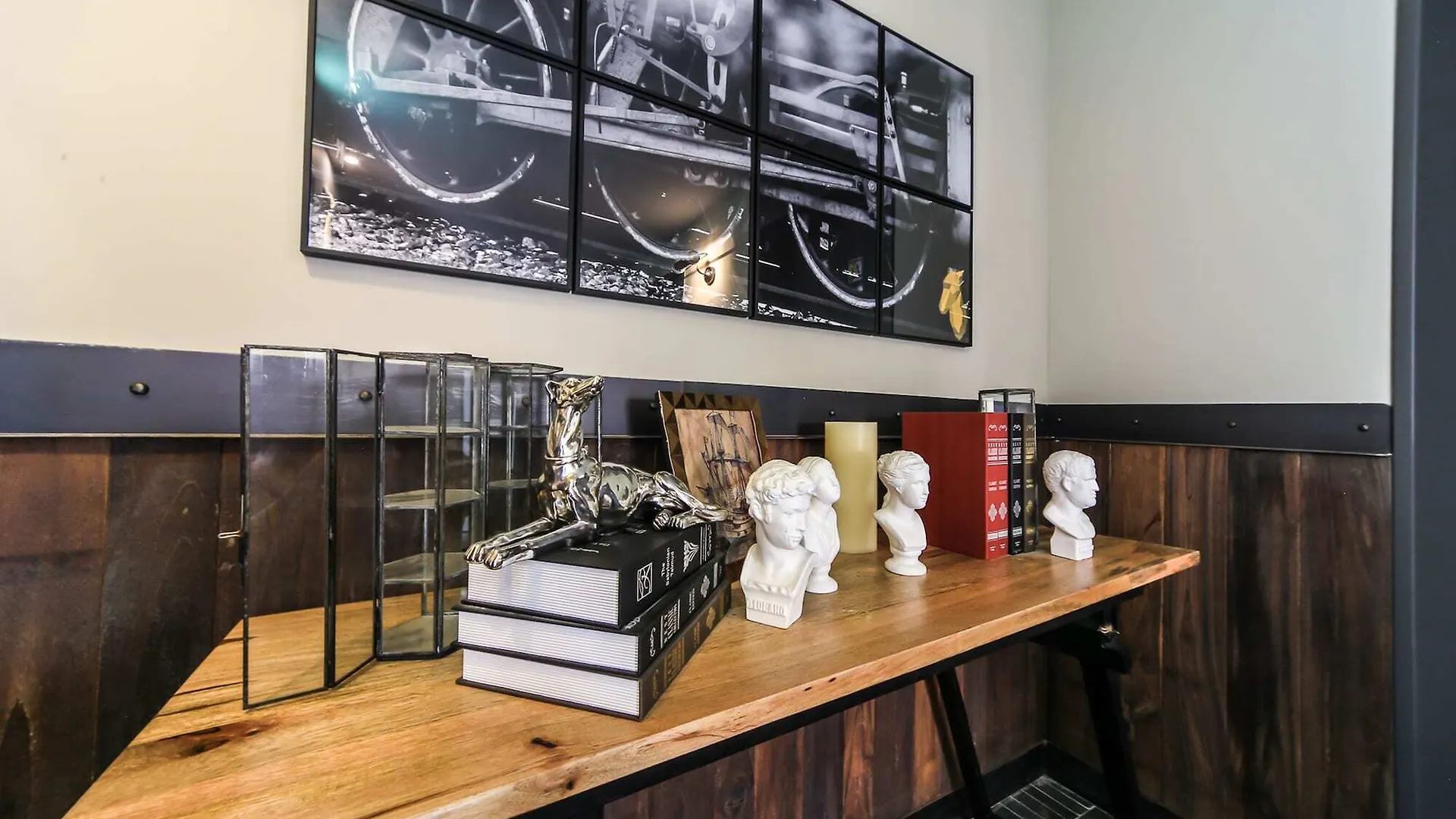 Hound Hotel Nampo Busan