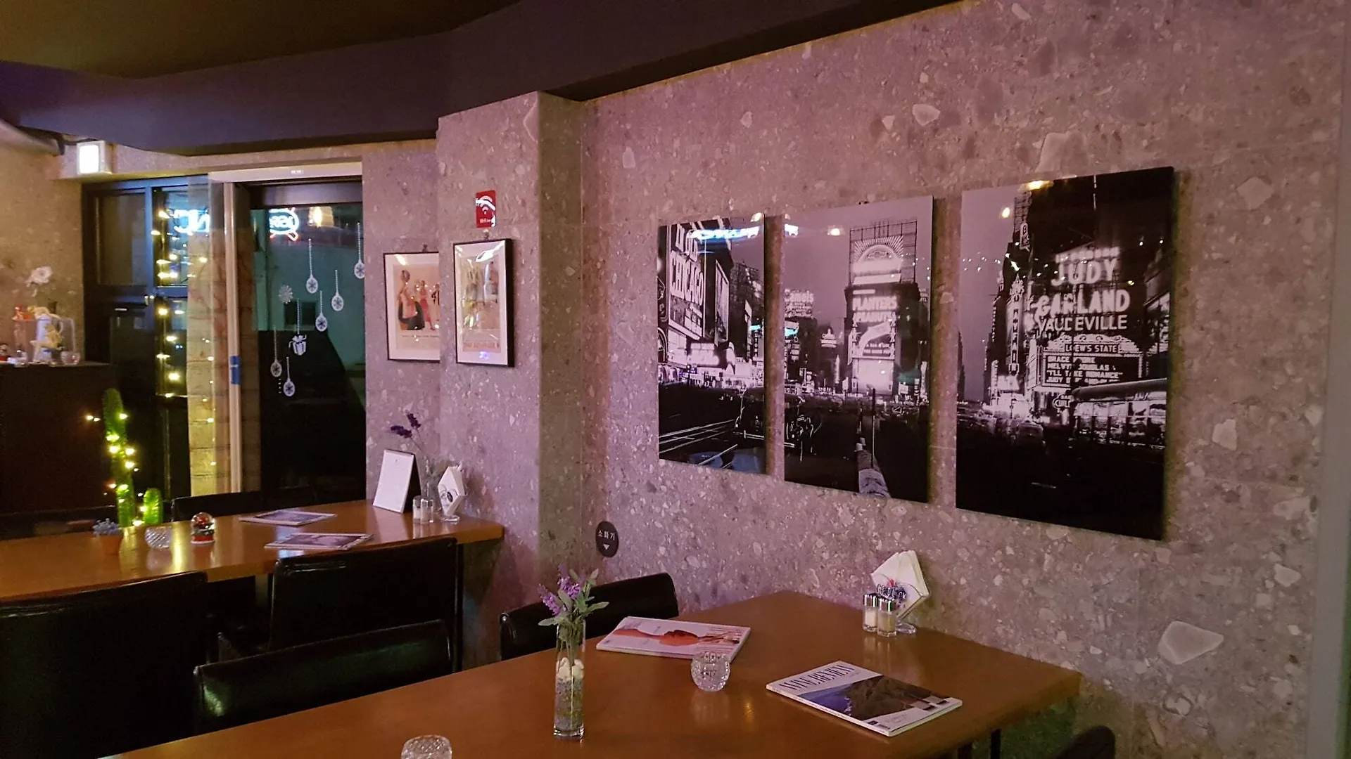 Hound Hotel Nampo Busan