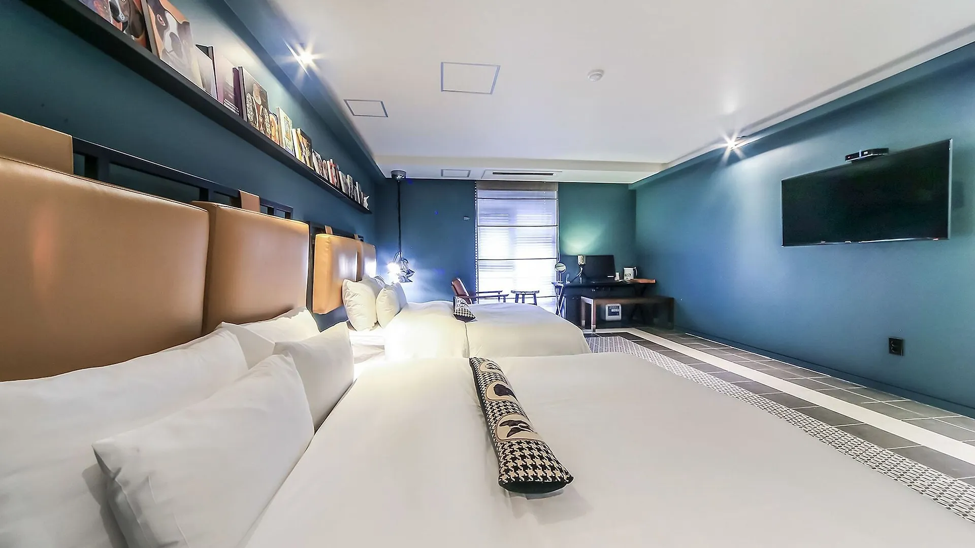 Hound Hotel Nampo Busan